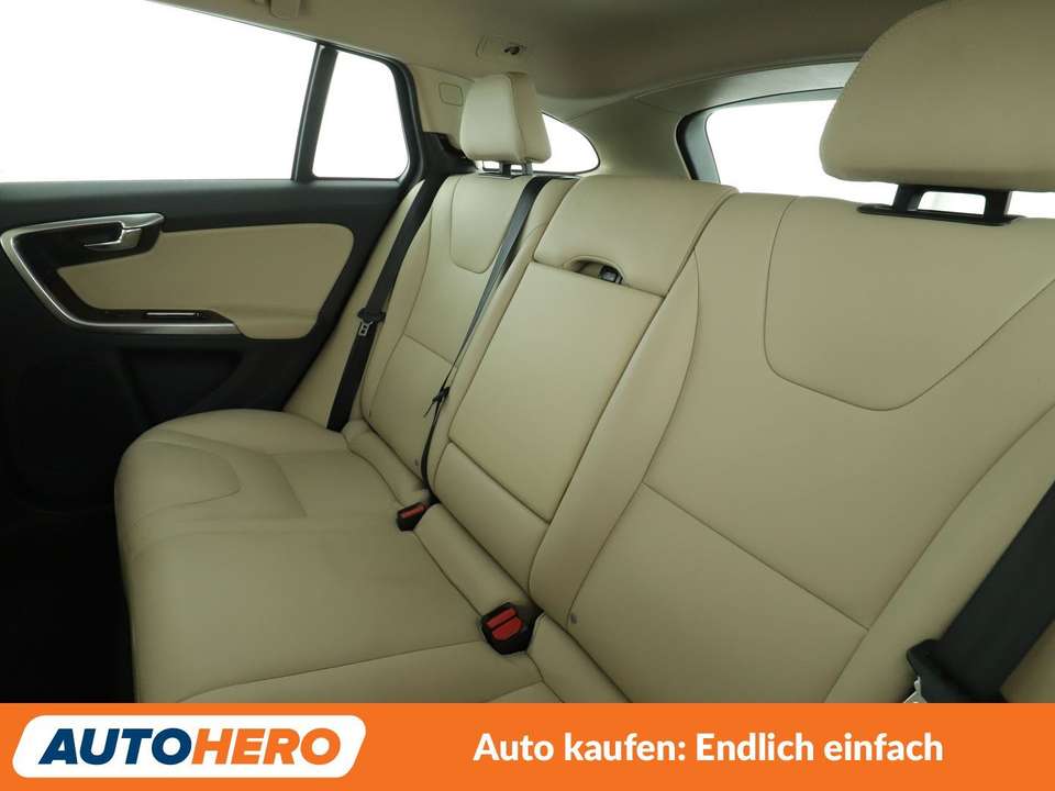 Volvo V60 - Imagem 14