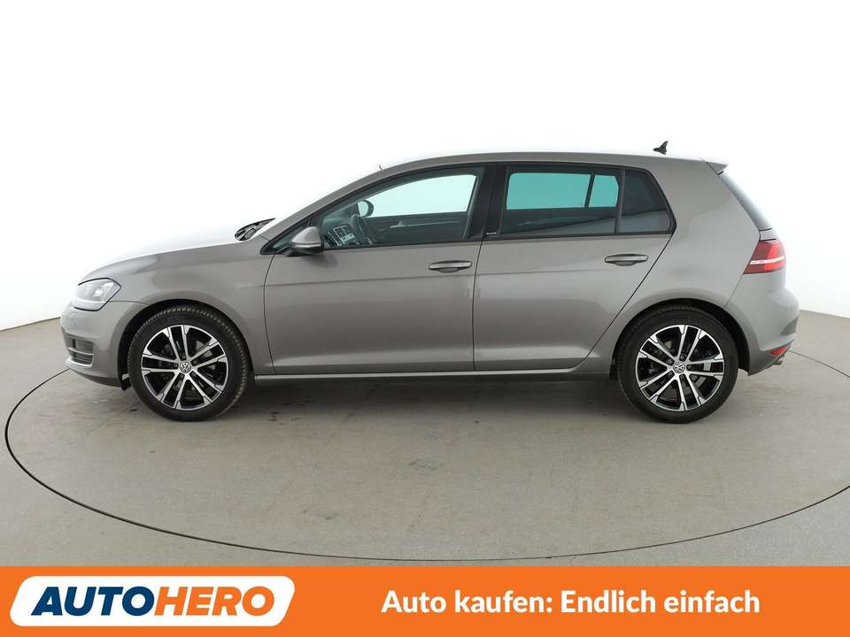 Volkswagen Golf - Imagem 3