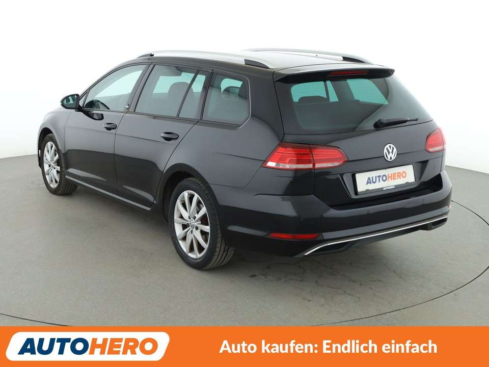 Volkswagen Golf - Imagem 4