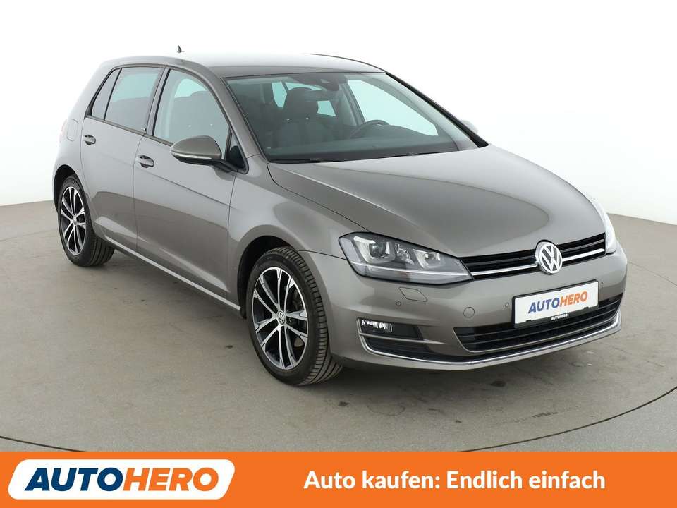 Volkswagen Golf - Imagem 8