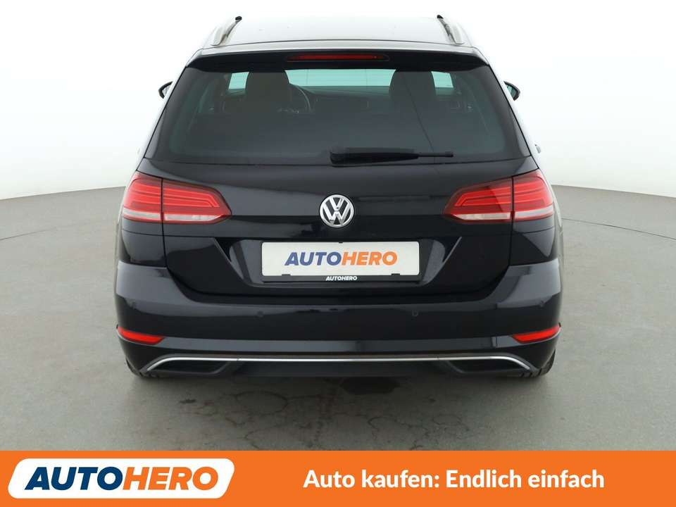 Volkswagen Golf - Imagem 5