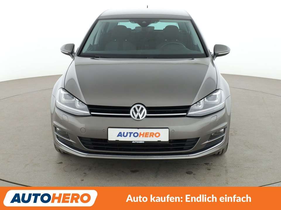 Volkswagen Golf - Imagem 9