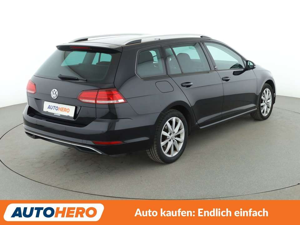 Volkswagen Golf - Imagem 6
