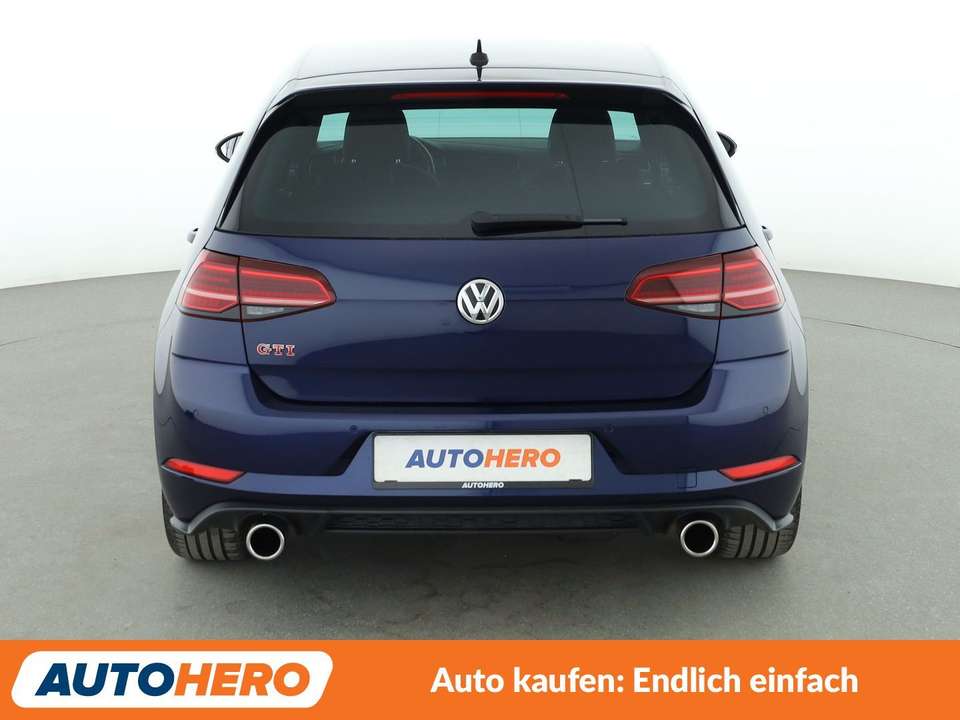 Volkswagen Golf GTI - Imagem 5