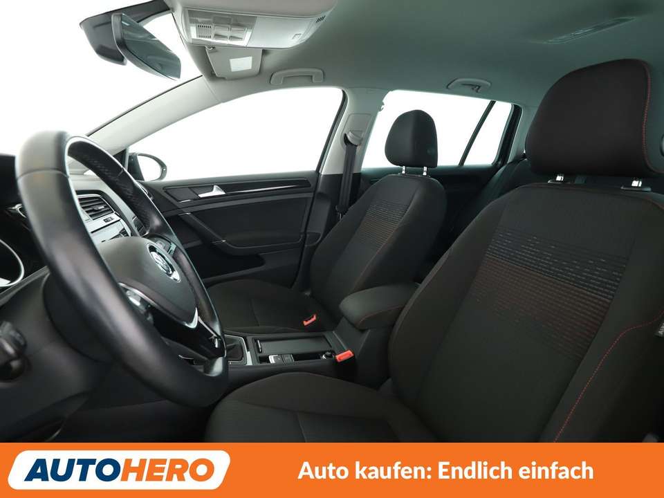 Volkswagen Golf - Imagem 10