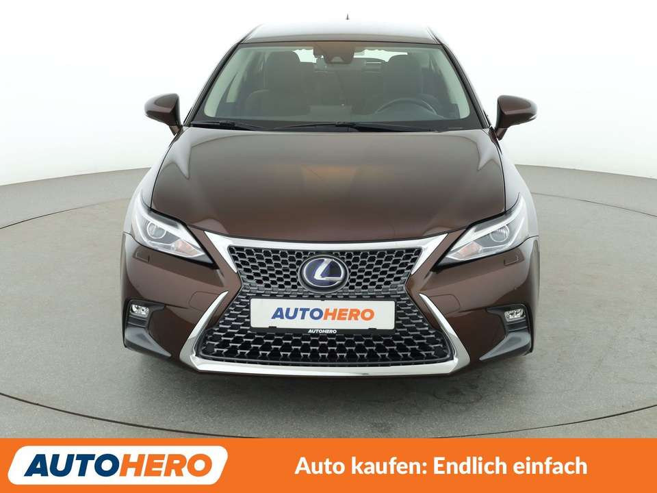 Lexus CT 200h - Imagem 9