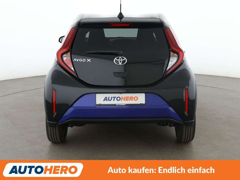 Toyota Aygo X - Imagem 5