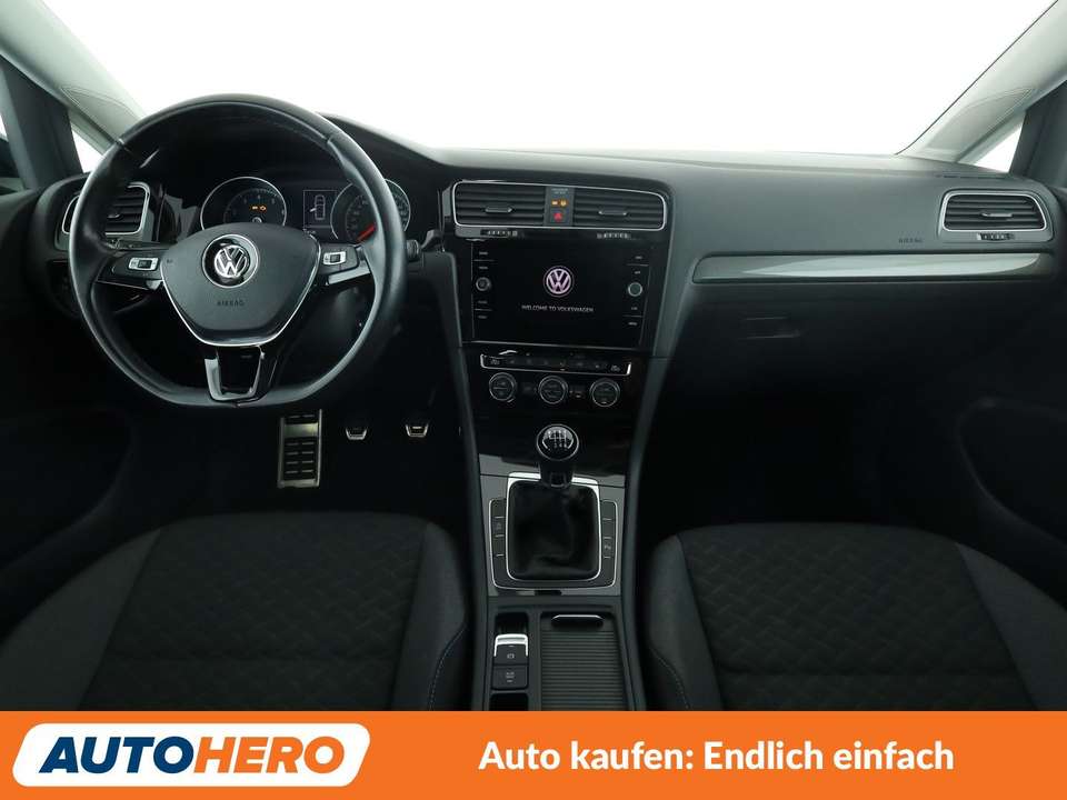 Volkswagen Golf - Imagem 12