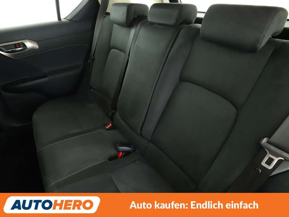 Lexus CT 200h - Imagem 14
