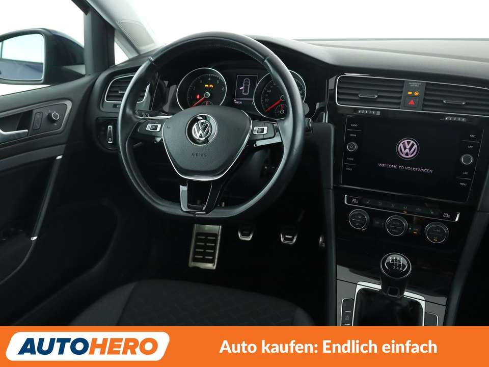 Volkswagen Golf - Imagem 13