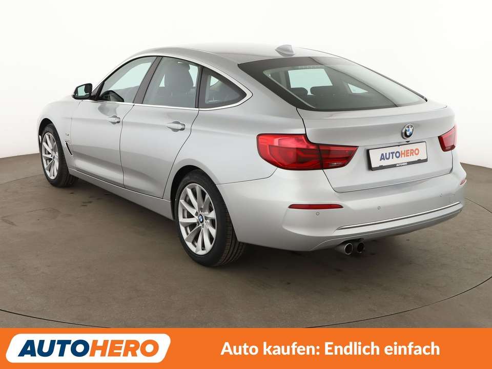 BMW 330 - Imagem 4