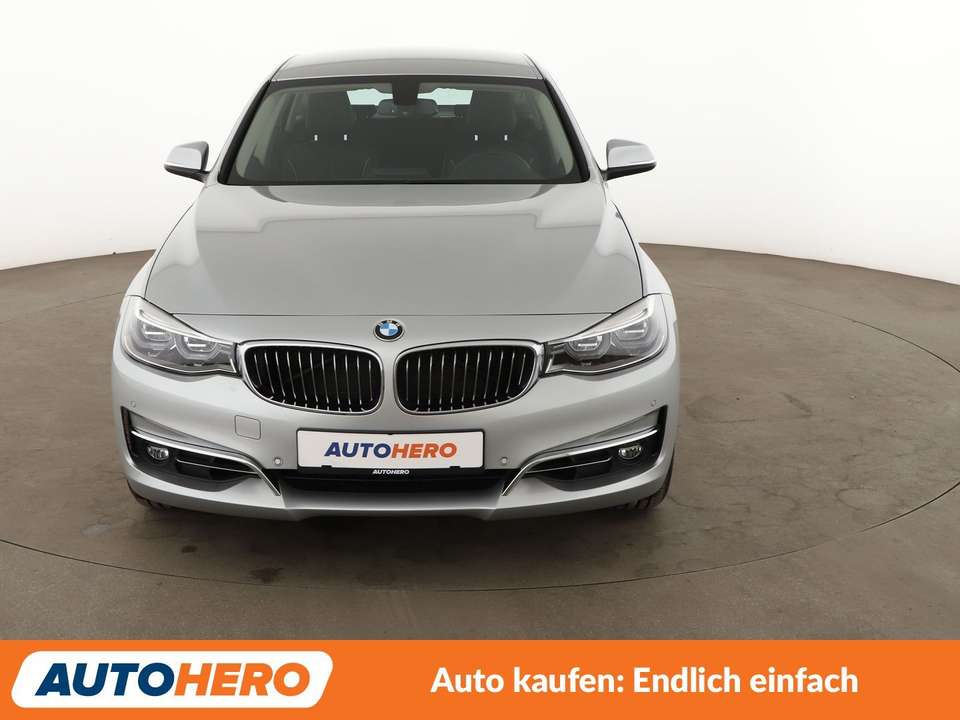 BMW 330 - Imagem 9
