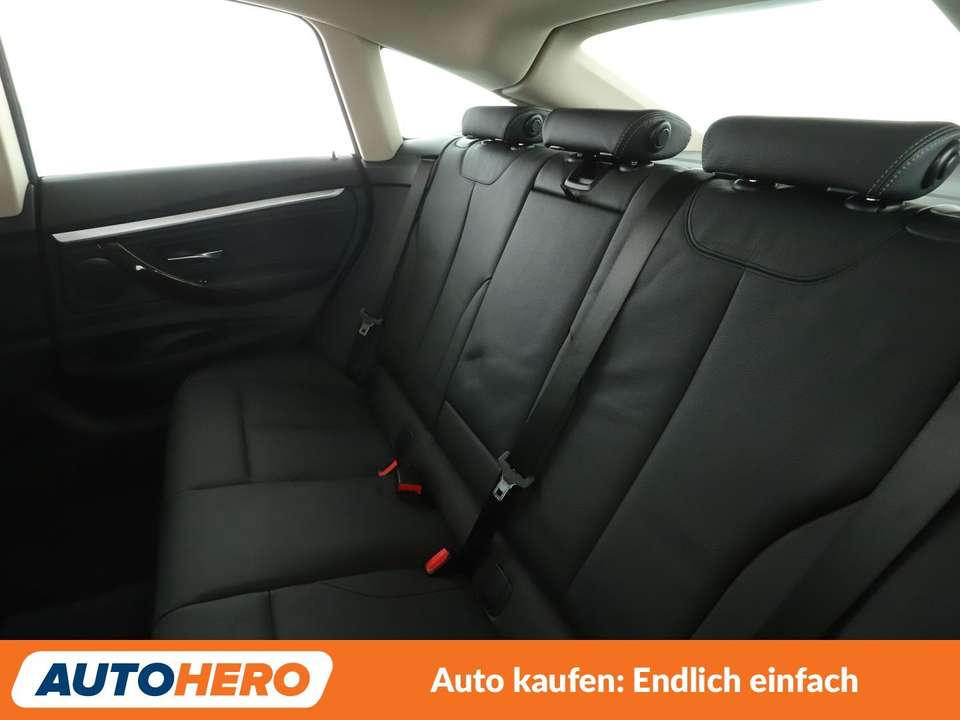 BMW 330 - Imagem 14