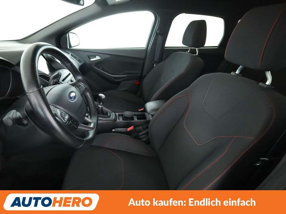 Ford Focus - Imagem 10