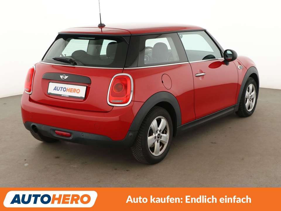 MINI One - Imagem 6