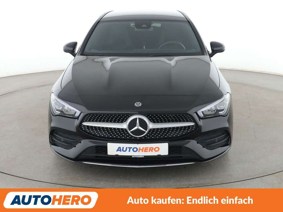 Mercedes-Benz CLA 180 - Imagem 9