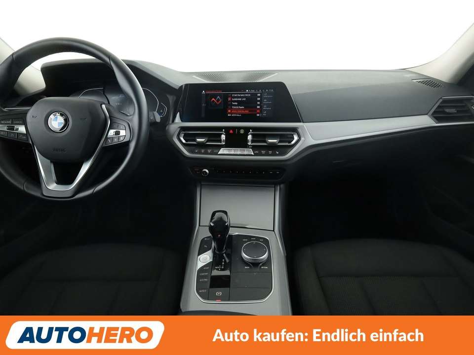 BMW 318 - Imagem 12