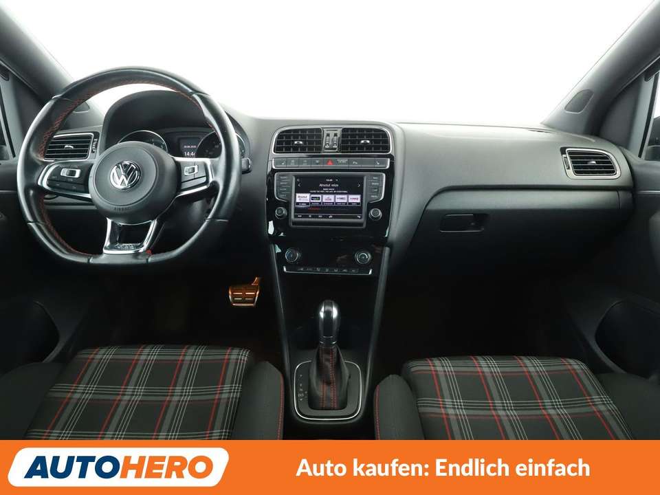 Volkswagen Polo - Imagem 12