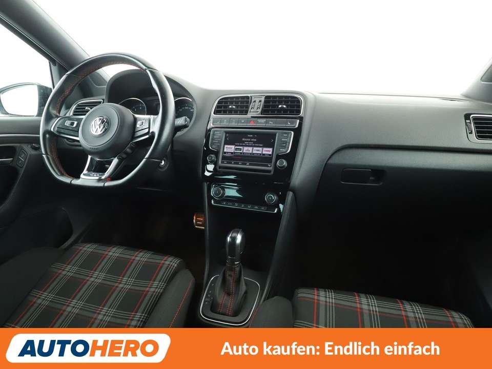 Volkswagen Polo - Imagem 13