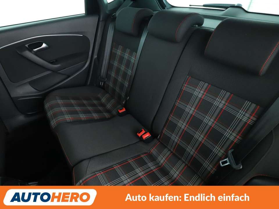 Volkswagen Polo - Imagem 14
