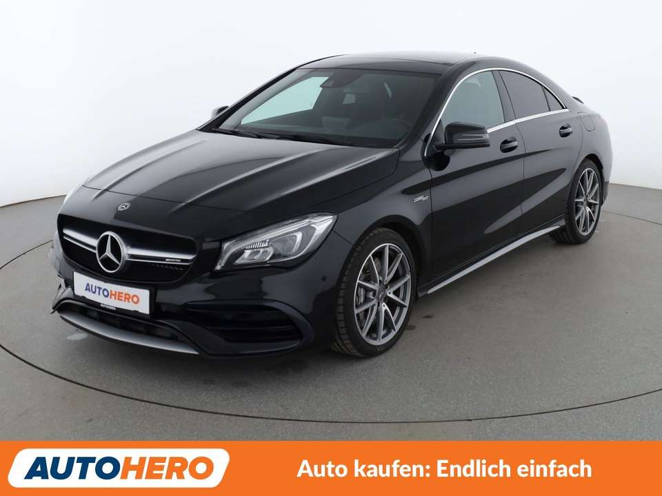 Mercedes-Benz CLA 45 AMG - Imagem 1