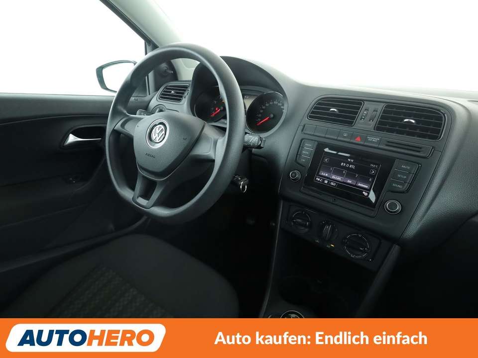 Volkswagen Polo - Imagem 13