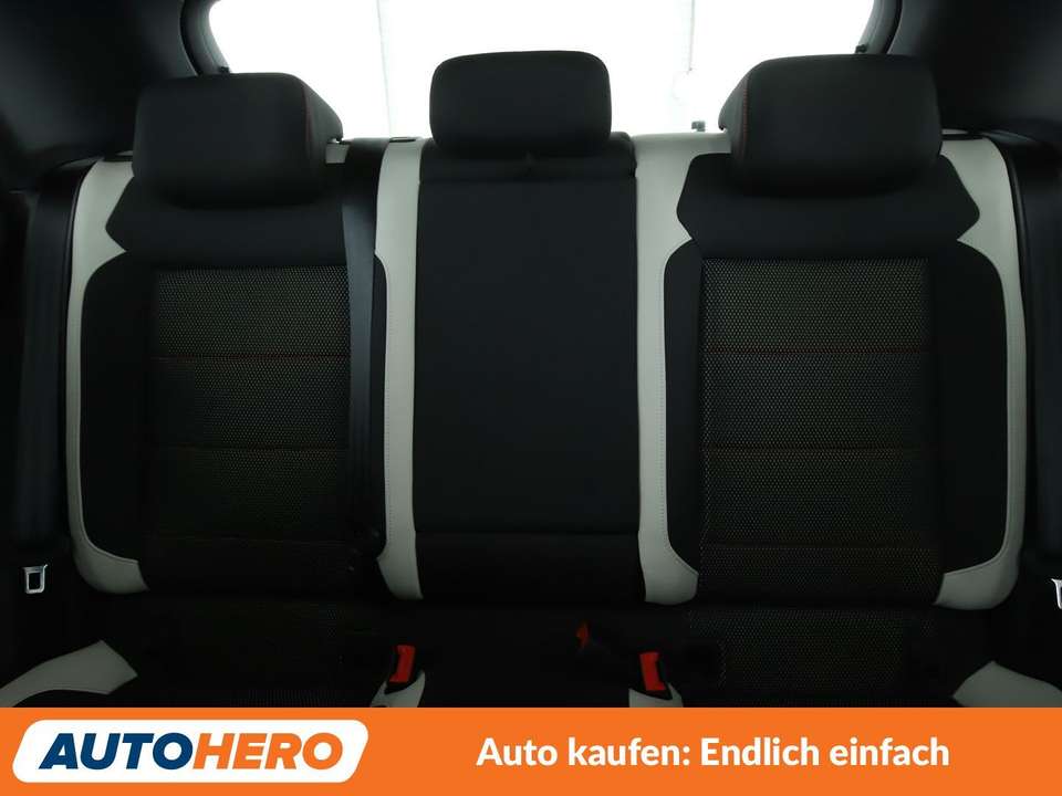 Volkswagen T-Roc - Imagem 15