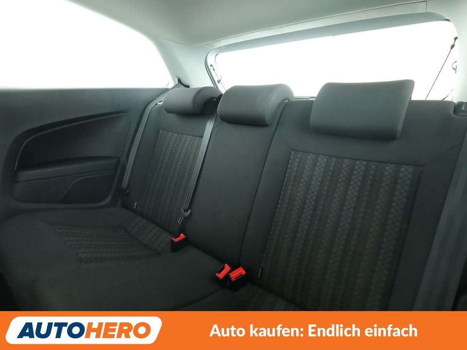 Volkswagen Polo - Imagem 14