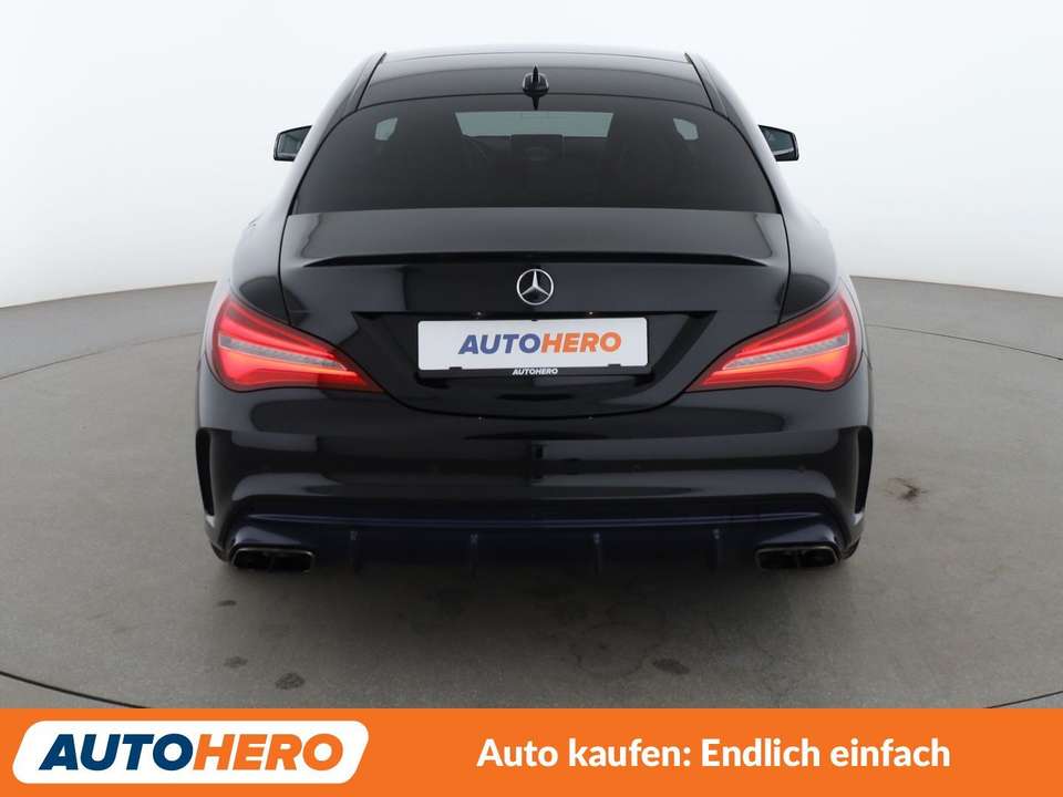 Mercedes-Benz CLA 45 AMG - Imagem 5