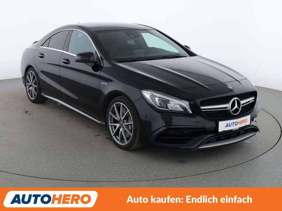 Mercedes-Benz CLA 45 AMG - Imagem 8