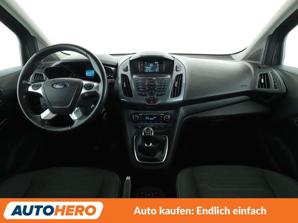 Ford Tourneo Connect - Imagem 12