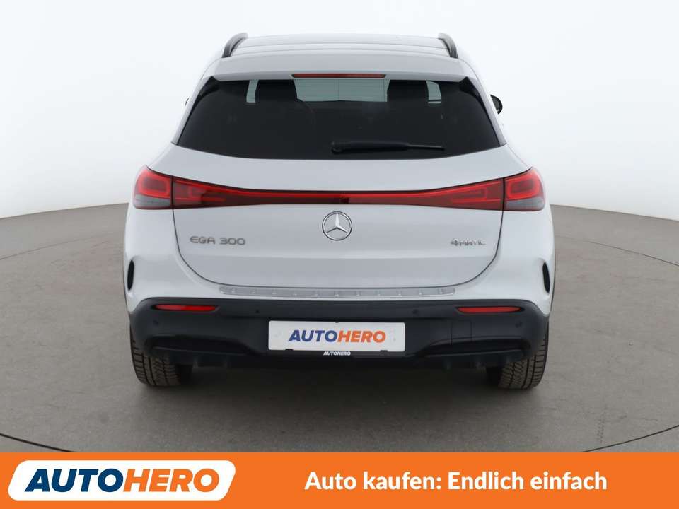 Mercedes-Benz EQA - Imagem 5