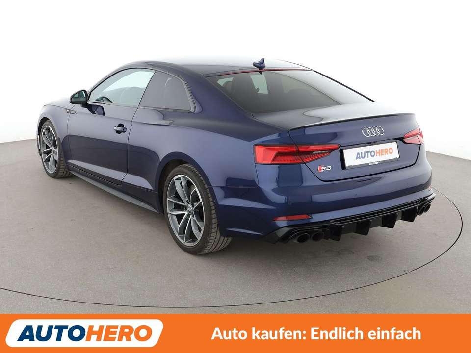 Audi S5 - Imagem 4