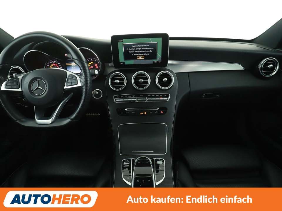Mercedes-Benz C 400 - Imagem 12