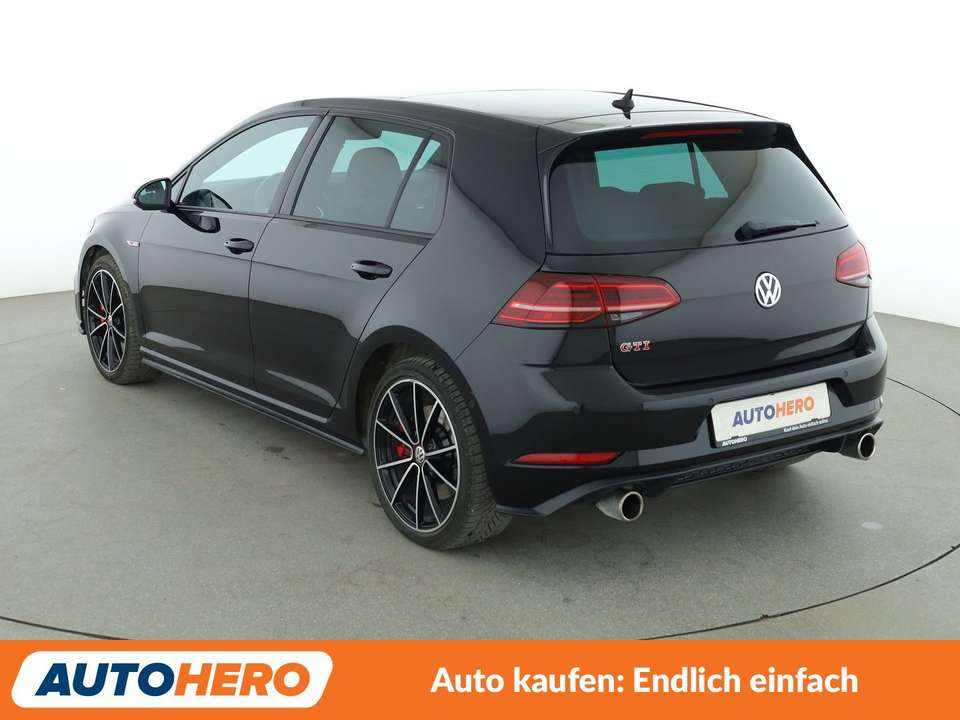 Volkswagen Golf GTI - Imagem 4