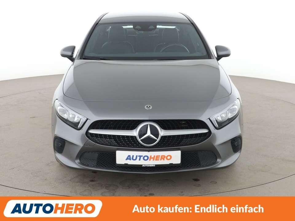 Mercedes-Benz A 200 - Imagem 9
