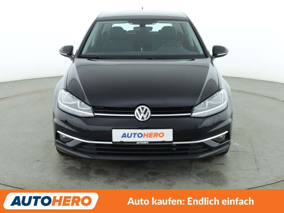 Volkswagen Golf - Imagem 9