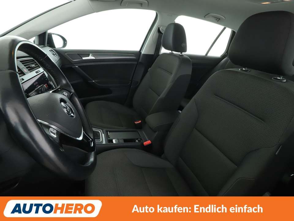 Volkswagen Golf - Imagem 10