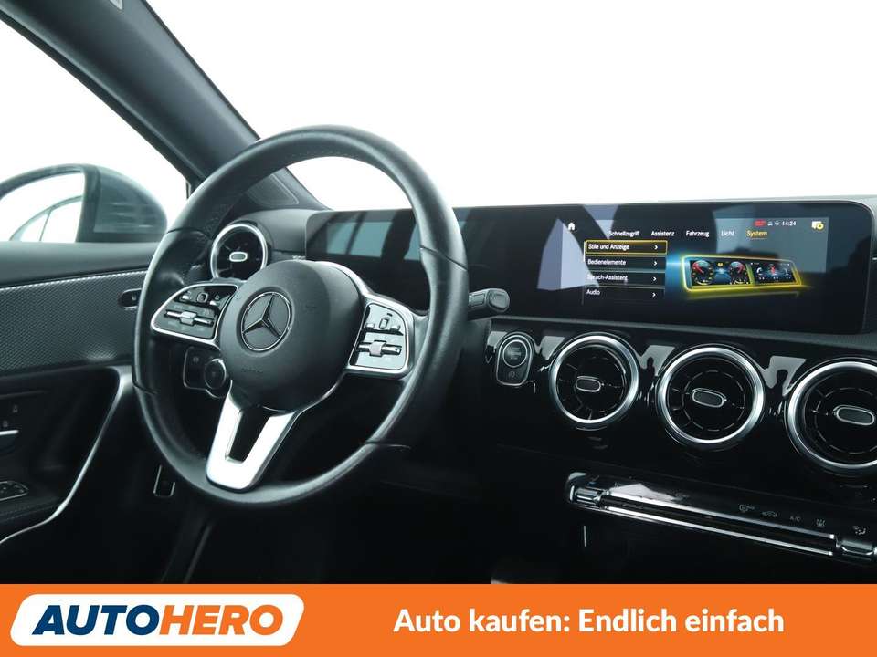 Mercedes-Benz A 200 - Imagem 13