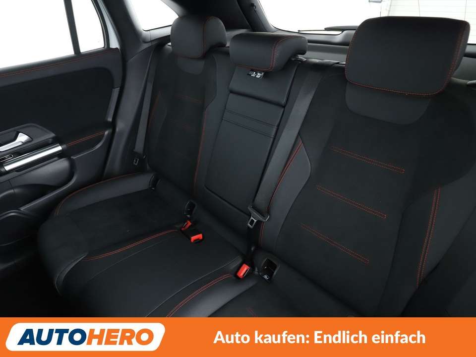 Mercedes-Benz EQA - Imagem 14