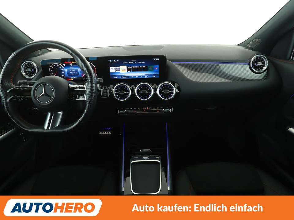 Mercedes-Benz GLA 220 - Imagem 12
