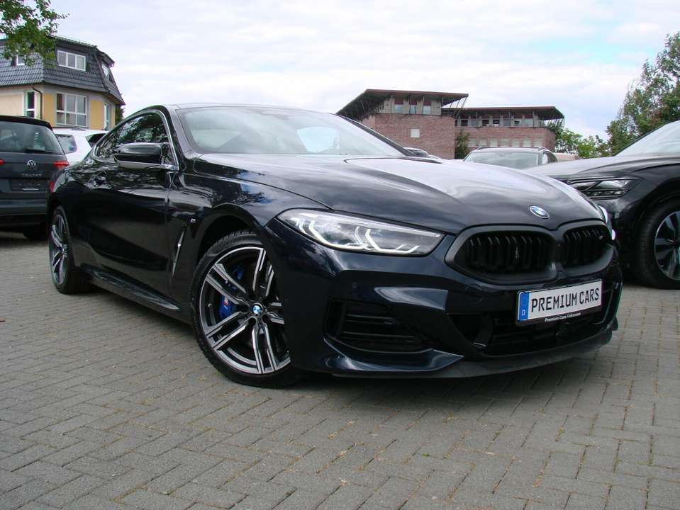 BMW M850 - Imagem 1