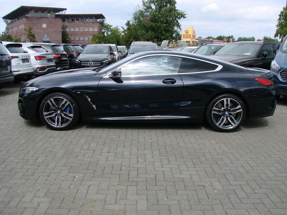 BMW M850 - Imagem 6