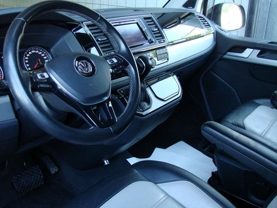 Volkswagen T6 Multivan - Imagem 11
