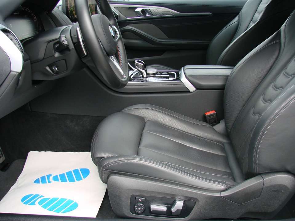 BMW M850 - Imagem 12