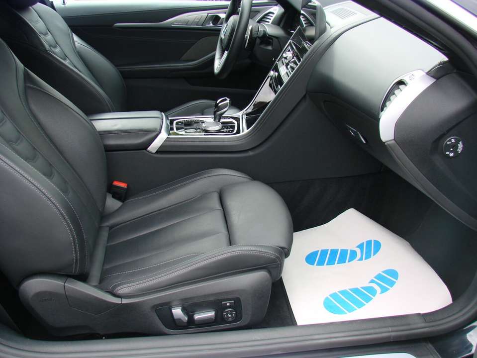 BMW M850 - Imagem 15