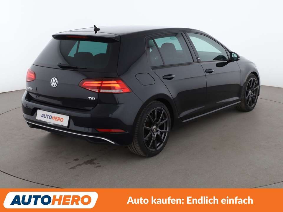 Volkswagen Golf - Imagem 6