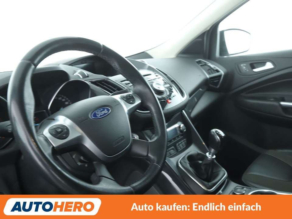 Ford Kuga - Imagem 11