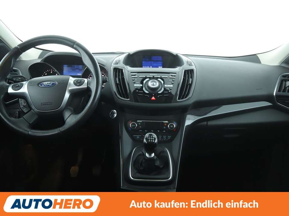 Ford Kuga - Imagem 12