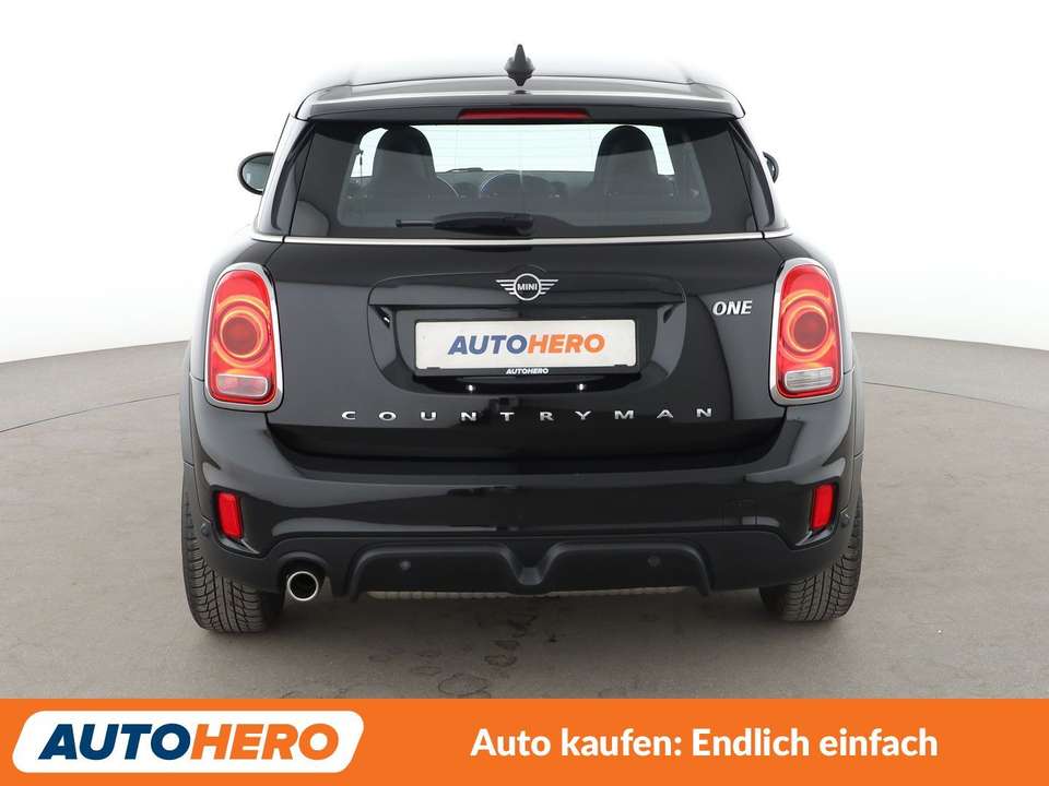 MINI One Countryman - Imagem 5